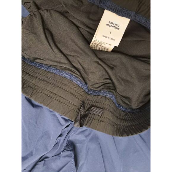 Amazon Essentials Women's 4" Stretch Woven Running Short Size L - Picture 8 of 8